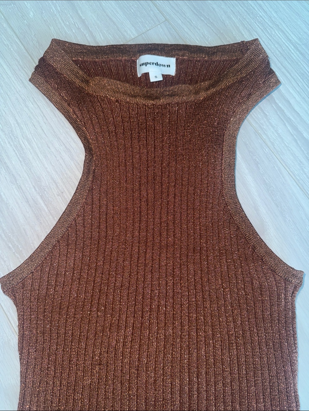 superdown Bronze Ribbed Mock Neck Tank - Picture 2 of 6